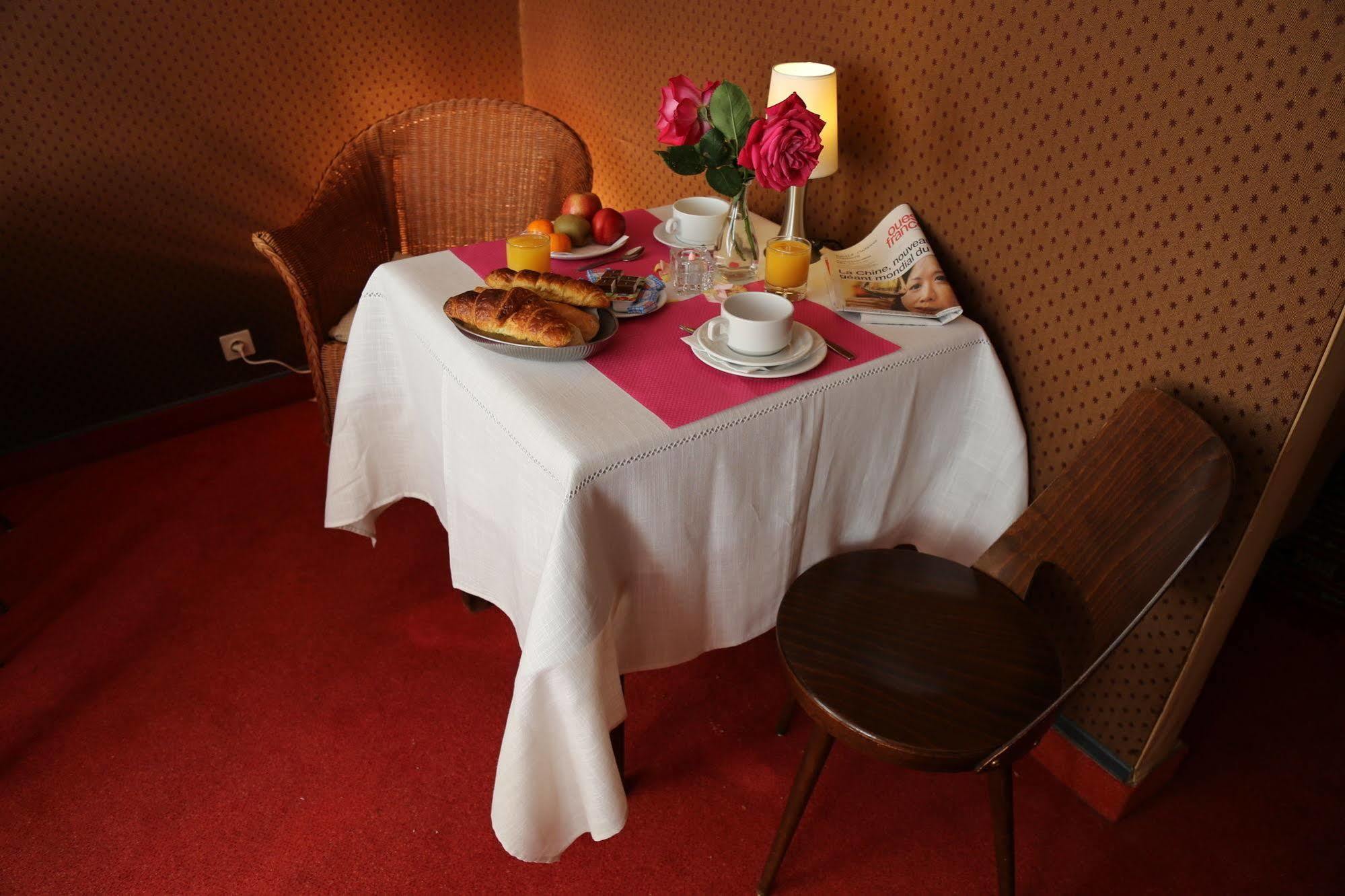 Hotel Moderna Cherbourg-en-Cotentin Exteriör bild
